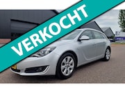 Opel Insignia - Sports Tourer 1.6 CDTI EF Cosmo NAVI PSENSOR CRUISE TREKHAAK