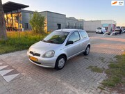 Toyota Yaris - 1.3-16V VVT-i Luna