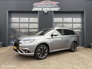 Mitsubishi Outlander - 2.0 PHEV Pure