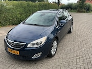 Opel Astra - 1.4 TURBO COSMO
