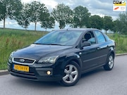 Ford Focus - 1.6-16V Airco Cruisecontrol Goed onderhouden