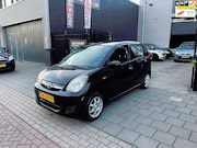 Daihatsu Cuore - 1.0 Trend Stuurbekrachtiging Subwoofer NAP APK