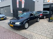 Volkswagen Bora - 1.6-16V 3e Eigenaar! Trekhaak Airco NAP APK
