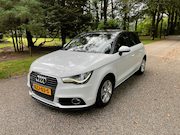 Audi A1 - Sportback 1.2 TFSI Attraction Pro Line 1.2 Tfsi / 130Dkm / A