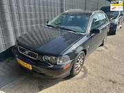 Volvo V40 - 1.9 D Europa