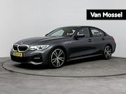BMW 3-serie - 320i High Executive Edition | Achteruitrijcamera | Apple Car
