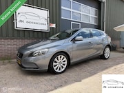 Volvo V40 - 2.0 T5 Momentum|Clima|Cruise|Xenon|PDC|PDC|245 PK|