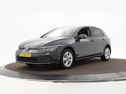Volkswagen Golf - 1.0 eTSI 110pk DSG Life Business · Camera · Apple/Android Ca