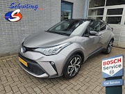 Toyota C-HR - 1.8 Hybrid Bi-Tone Plus Inclusief Afleveringskosten