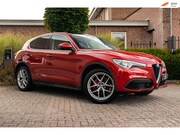 Alfa Romeo Stelvio - 2.0 T AWD 280 PK Aut. Pano Stoel/Stuurverw. Camera Keyless 2
