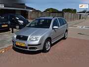 Skoda Fabia - 1.4-16V Elegance Automaat