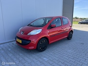 Peugeot 107 - 1.0-12V XS