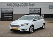 Ford Focus - 1.0 Titanium / Carplay / Climate / N.A.P.