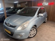 Hyundai i20 - 1.2i i-Motion| Parkeer sensor achter| Airco|APK