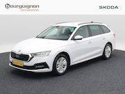 Skoda Octavia - Combi 1.0 TSi 110 Pk Business Edition | Stoelverwarming | Ad