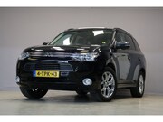 Mitsubishi Outlander - 2.0 PHEV instyle |Open Dak|Leder|Climate|