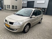 Renault Grand Scénic - 2.0-16V Tech Line AUTOMAAT