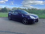 Alfa Romeo Giulietta - 1.4 T Distinctive BJ 2012 AIRCO LEER 19 inch VELFEN ZEER MOO