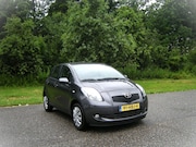 Toyota Yaris - 1.3 VVTi Sol MMT . 5 Drs AUTOMAAT . Airco . Elec ramen enz