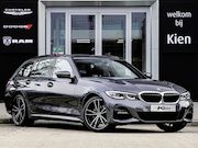 BMW 3-serie - Touring 320i High Exe M-Sport | Pano | Luxe Lederen Bekledin