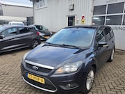Ford Focus - 1.6 titanium station android radio
