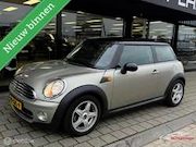 MINI Cooper - D 3-Deurs 1.6 Chili Panorama/Automaat/Unieke NAP kms