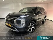 Mitsubishi Outlander - 2.4 PHEV First Edition | Navigatie | Stoelverwarming | 360 C