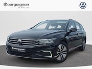 Volkswagen Passat - Variant 1.4 TSI PHEV GTE Business | Trekhaak | Lane assist |
