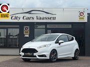 Ford Fiesta - 1.6 ST2 182 pk navi climate ctr Recaro stoelen PDC a half le