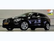 Volvo V60 - 2.4 D5 Twin Engine Lease Edition 2e Eigenaar Navi Mooi!