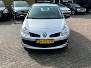 Renault Clio - 1.2-16V Team Spirit