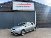 Toyota Auris - 1.6-16V Dynamic