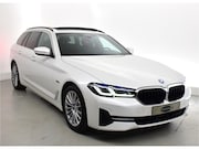 BMW 5-serie - Touring 520e High Executive-Comfortstoelen- Harman Kardon -