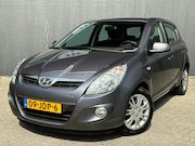 Hyundai i20 - 1.4I DYNAMIC VERSION AUTOMAAT