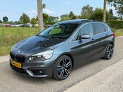 BMW 2-serie Active Tourer - 220i Essential AUT APK 07-2027 Airco NAP Panodak