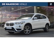 BMW X1 - sDrive20i xLine Automaat / Comfort Access / Stoelverwarming