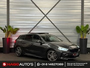 BMW 1-serie - 118i M-Sport LED/PANO/NAVI/LEDER/CARPLAY/SFEERV/PDC/VDOH/12-