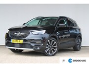 Opel Grandland - 1.6 Turbo Hybrid4 Innovation | SOH 94% | Trekhaak | Camera |