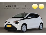 Toyota Aygo - 1.0 VVT-i x-play - NL- Auto!! Camera I Airco I Apple