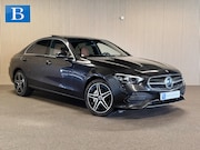 Mercedes-Benz C-klasse - 300e Avantgarde-SOH 99%-PANORAMA-CAMERA-DODE HOEK-APPLE CARP