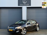Opel Astra - 1.4 Turbo Edition / NAP / AIRCO / CRUISE / APK