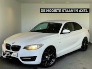 BMW 2-serie - Coupé 220i Black Pack