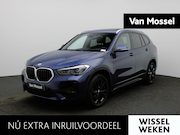 BMW X1 - sDrive18i Executive | PANORAMADAK | GROOT SCHERM NAVIGATIE |
