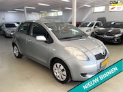 Toyota Yaris - 1.3 VVTi Sol