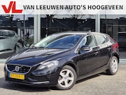 Volvo V40 - 2.0 D2 Momentum Business | Navi | Trekhaak |