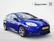 Ford Focus - 2.0 EcoB. ST-3 | Liefhebbersauto | Complete documentatie aan