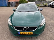 Volvo V40 - 1.5 T2 Momentum V40 met climate controle en navigatie