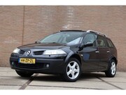 Renault Mégane - Grand Tour 2.0-16V Tech Line