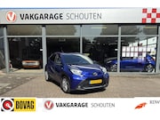 Toyota Aygo - X 1.0 VVT-i MT first|Apple|17 inch|Camera