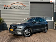 Volkswagen Tiguan - 2.0 TSI 4Motion SOUND | ACC | Trekhaak | Virtual Cockpit